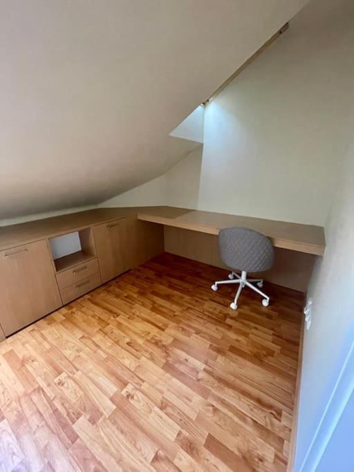 Huge Two Floor Apartment On The Park Colonnade With Free Parking For One Car, 160 Sqm Karlovy Vary Exterior foto